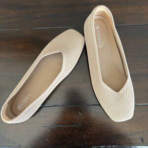 Vivaia Square-Toe V-Cut Flats (Margot 2.0), size 9.5
